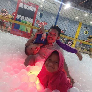 Neng Yeyen profile icon