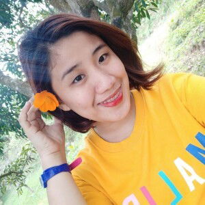 Mhae Villaruel profile icon