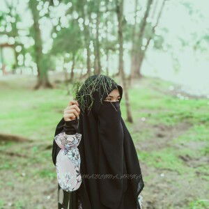 Nur Shazlinda profile icon