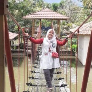 wafa husna profile icon