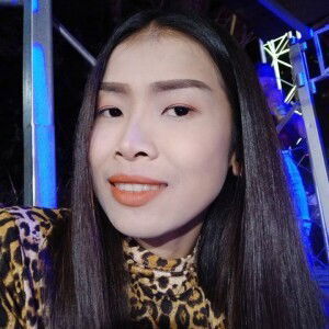 นุช นุชจรี profile icon