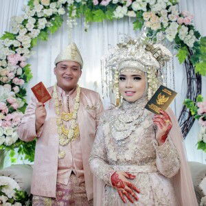 Desti Dwi Lestari profile icon