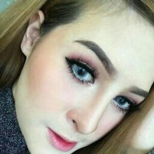 liliy chong profile icon