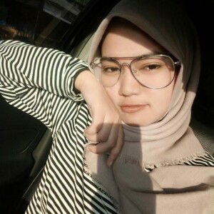 Nana Ratna profile icon