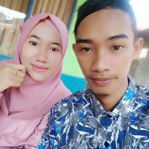 Tely Lestari profile icon