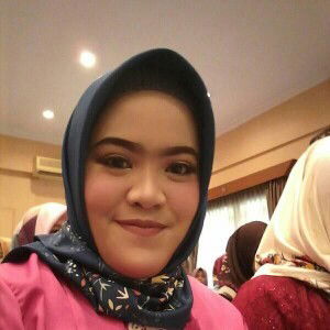 Astri Septiani Kumala Sari profile icon