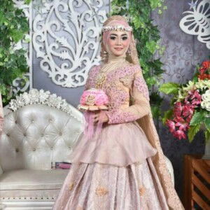 Fitria Nurhayati profile icon