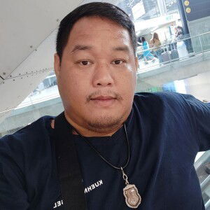 Inthanon Eiampahon profile icon