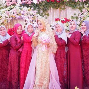 Rhyna Ika profile icon