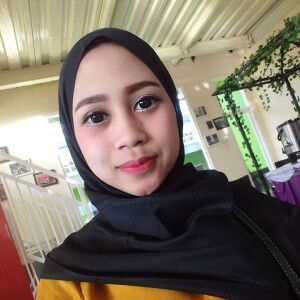 Dewi Ratna Sari profile icon