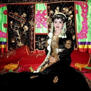 Nur Aeni profile icon