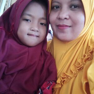 Nur Indah profile icon