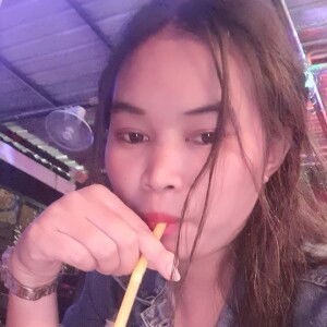 Latsamy Nuy profile icon