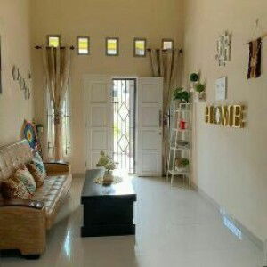 Laras Hardianti profile icon