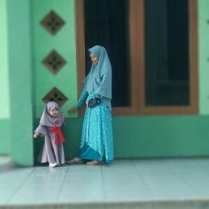 Riza Zulfah profile icon