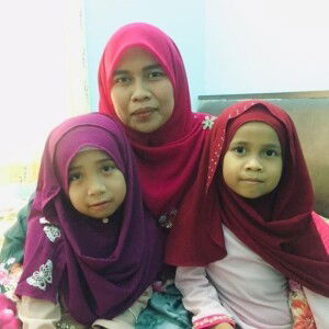 Nur Aini profile icon