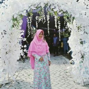 eka damayanti profile icon