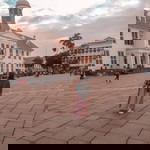 Fika Agustia profile icon