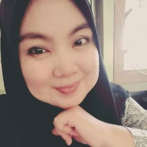 Ujie Suraya profile icon