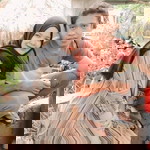 Fara Savika profile icon