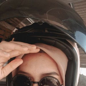 AriLutfiana profile icon