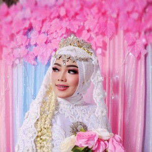 Rizka Novia profile icon