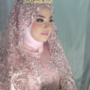 Dhe Shie profile icon