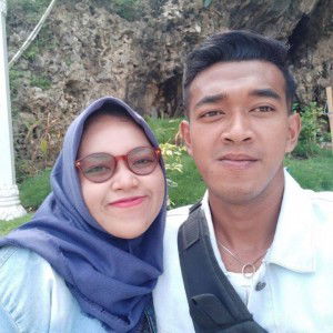 Restiana Anggrahita profile icon