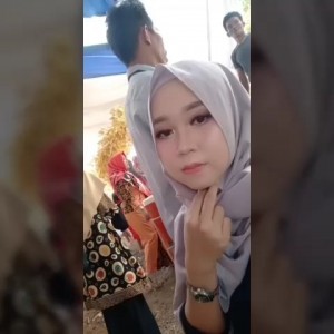 Ayu Aris Ma profile icon