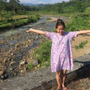 Intan Suryani profile icon