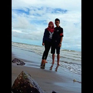 Rina Wati profile icon