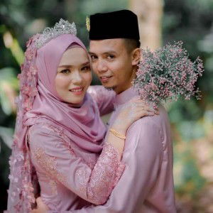 Nur Hanun profile icon