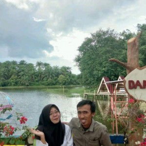 Desy Febriany profile icon