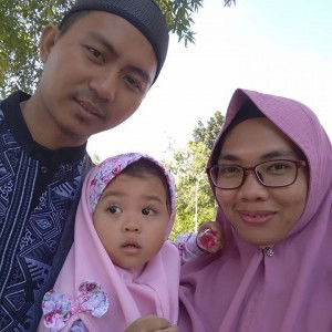 Fheena Herawaty profile icon