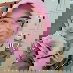 Apriana Putri Rys profile icon