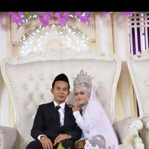 Putri Al Azwar profile icon