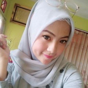 Revy Januaa profile icon