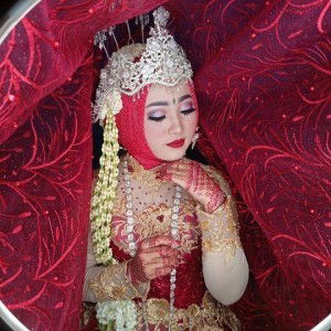 Anamira Antika profile icon