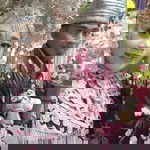 Menik Camellia Fian profile icon