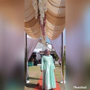 Dini Fauziah profile icon