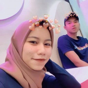 Eyra Rosli profile icon