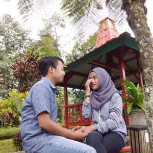 Rizka Noer profile icon