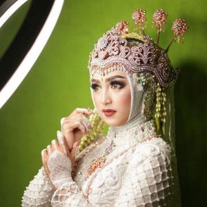 Wiena Shania profile icon