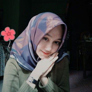 Riski Putri profile icon