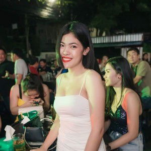 ฟ้าใส ใจชื่นบาน profile icon