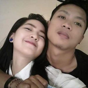 Elly Vera Yuniar profile icon