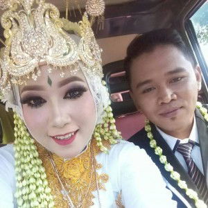 RizHa Bae AyenaMah profile icon