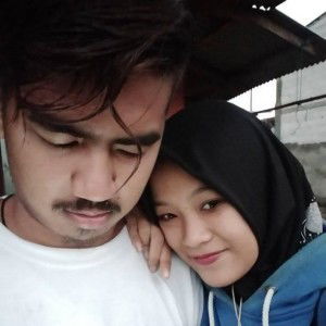 Yulinda Ratna Sari profile icon