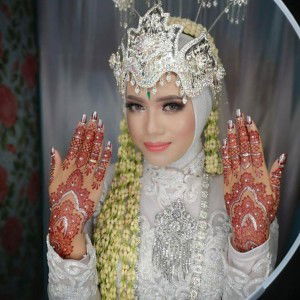 Ari Fiarsih profile icon