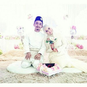 mira edora profile icon